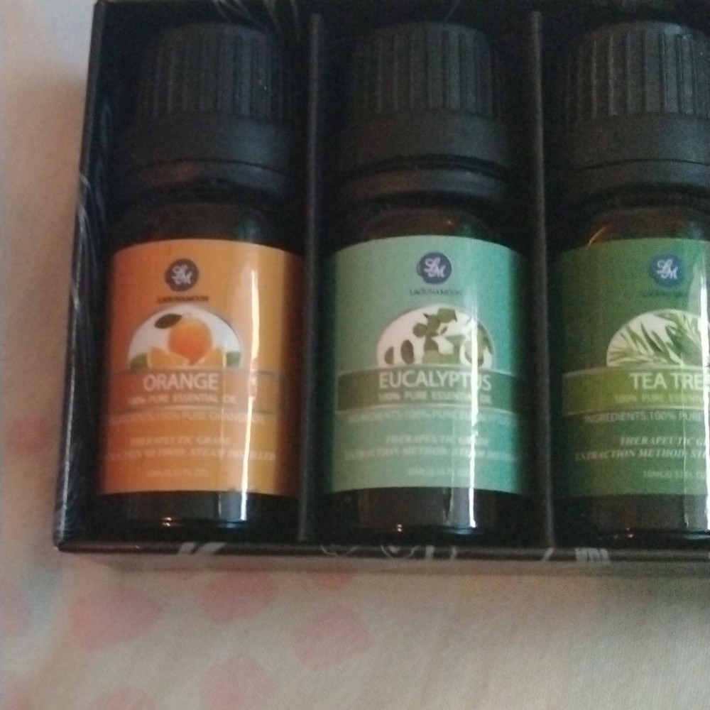 Essential oils - Picture 3 of 6